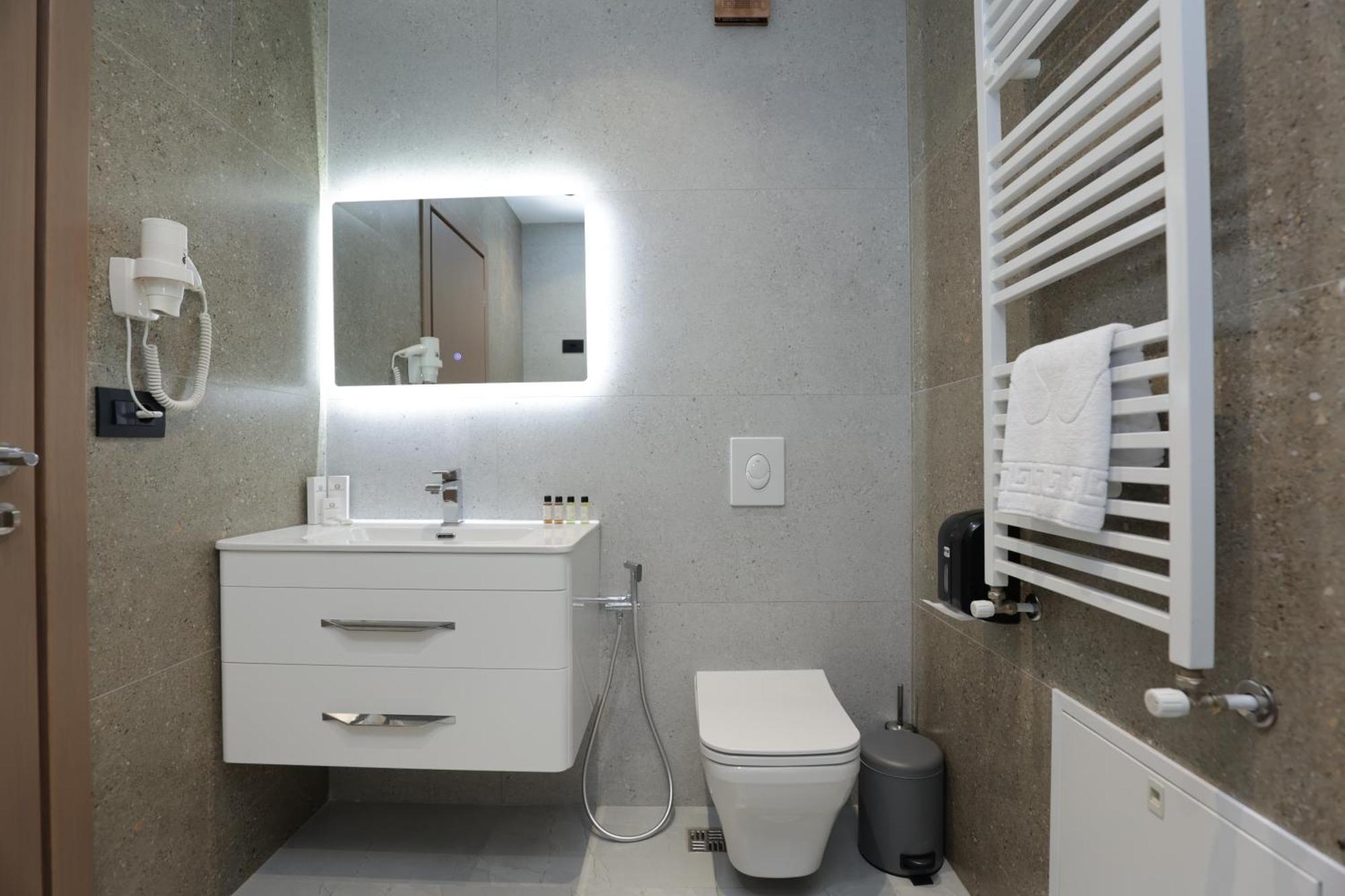 Residence Inn Tirana Exterior foto