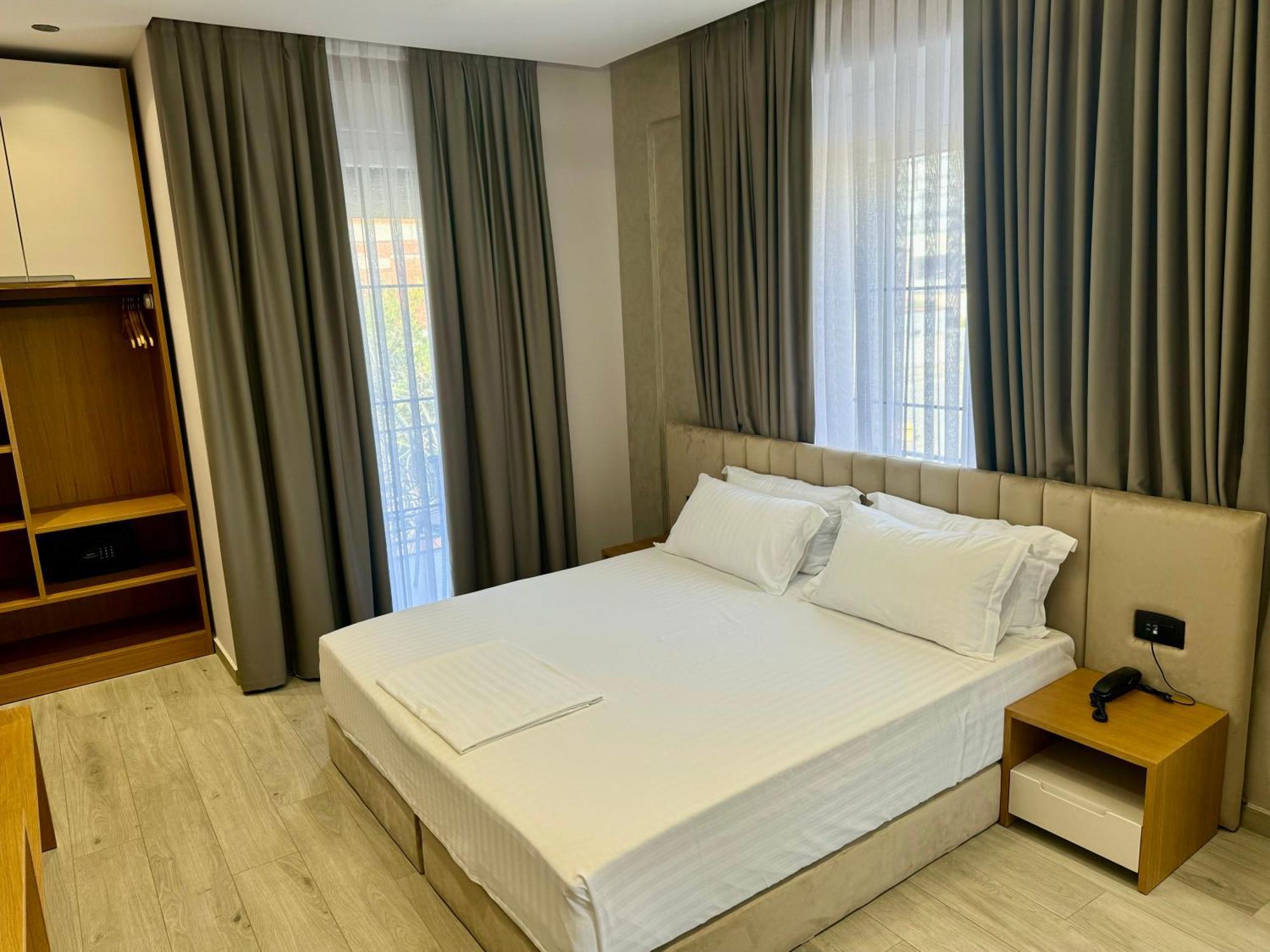 Residence Inn Tirana Exterior foto